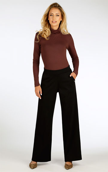 Leggings, trousers, shorts > Women´s trousers. 7G096