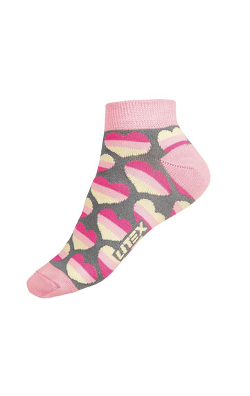 Socks > Fashionable ankle socks. 9A004