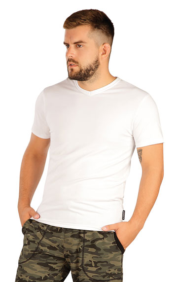 MEN'S SPORTSWEAR > Men´s T-shirt. 9D071