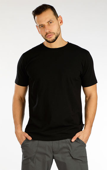 MEN'S SPORTSWEAR > Men´s T-shirt. 9D073