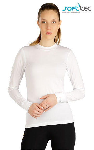 Women´s shirt with long sleeves.